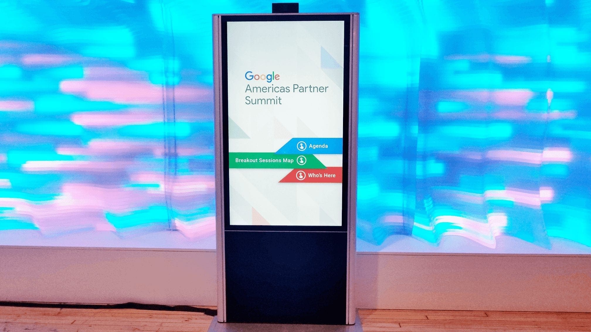 7 Compelling Reasons to Have a Kiosk in Your Business Lobby